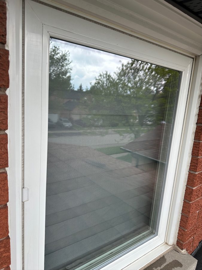 Same window spotless after cleaning